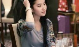 娱乐圈吃瓜博主女孩叫什么,揭秘幕后故事